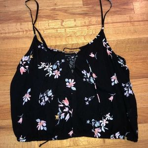 Kendall & Kylie cropped tank